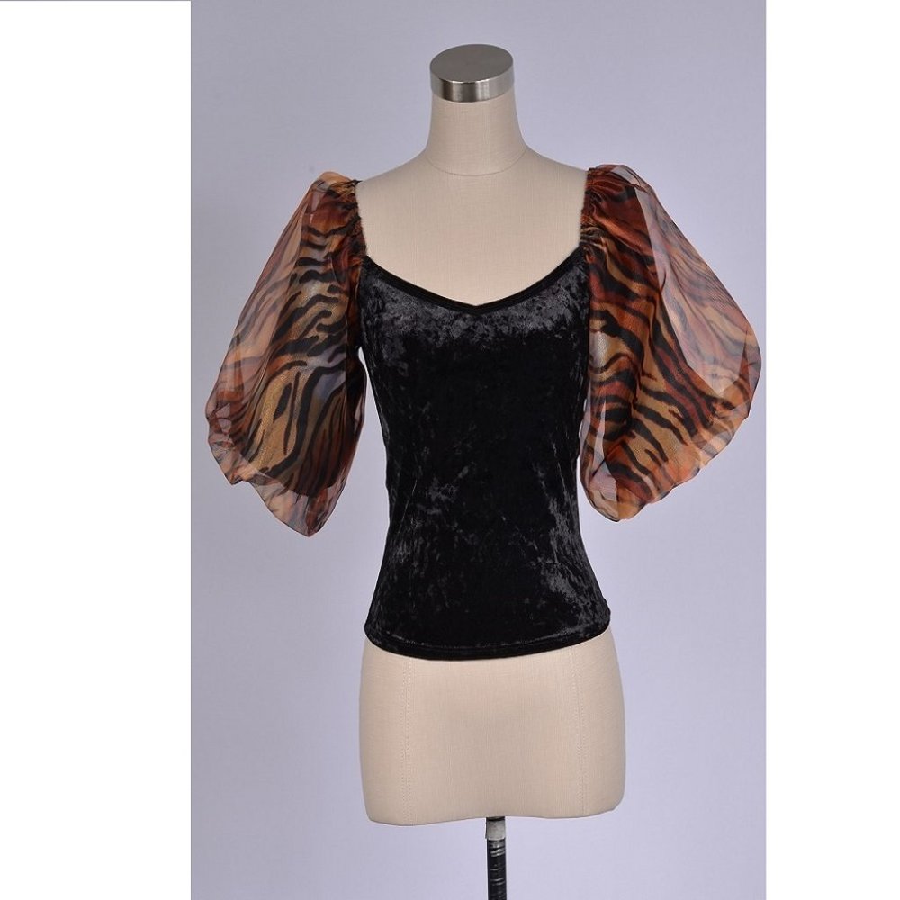 VELVET TOP